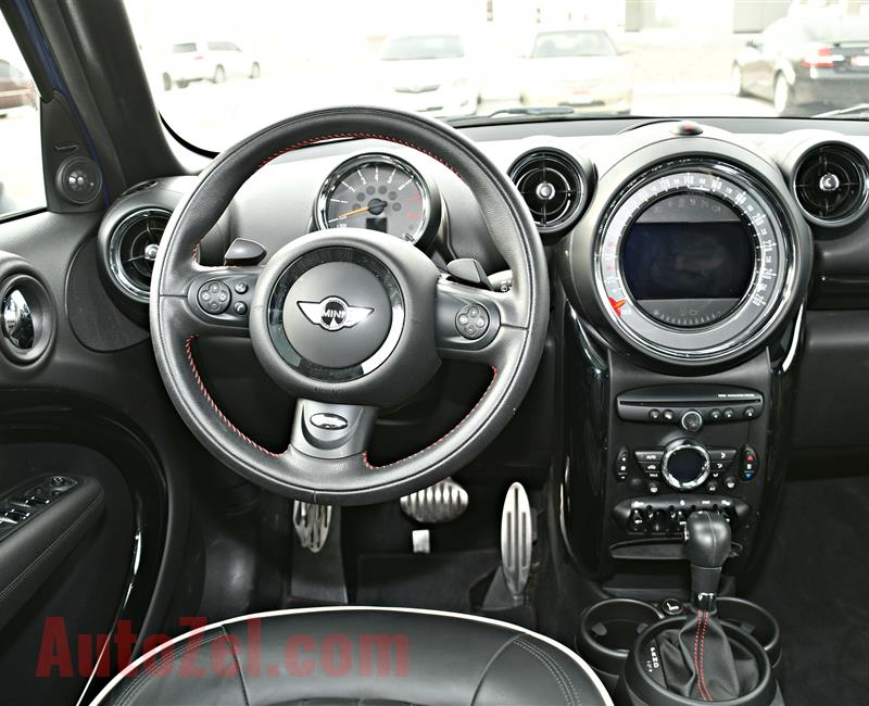 MINI COOPER ( COUNTRY MAN ) MODEL 2015 - BLUE - 25,000 KM - V4 - GCC 