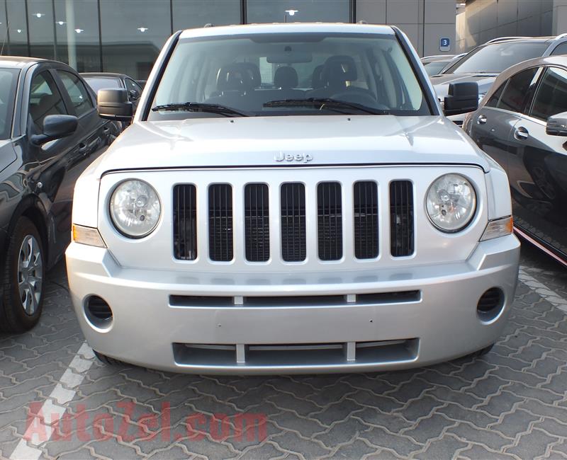 JEEP PATRIOT- 2009- SILVER- 119 000 KM- GCC SPECS