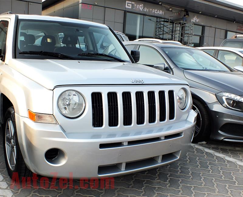 JEEP PATRIOT- 2009- SILVER- 119 000 KM- GCC SPECS