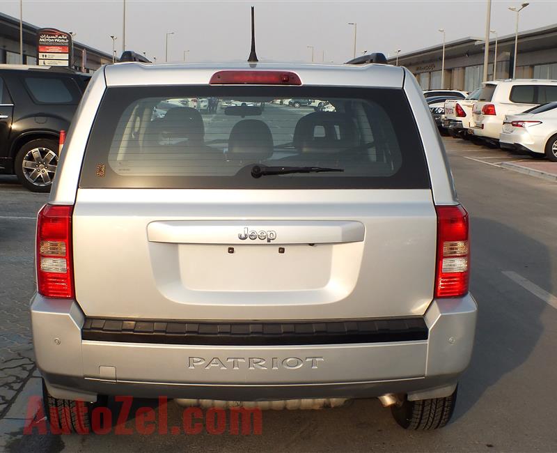 JEEP PATRIOT- 2009- SILVER- 119 000 KM- GCC SPECS