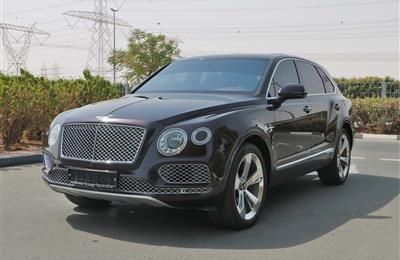 BENTLEY BENTAYGA- 2017- 18 000 KM ONLY- GCC SPECS