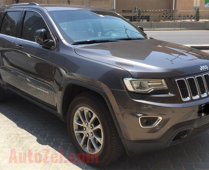 Jeep Grand Cherokee Laredo 2015,  3.6 L, 90000