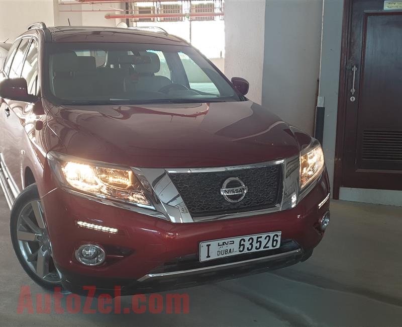 Nissan Pathfinder 2017 - Full Option - 54800 KM - Full History