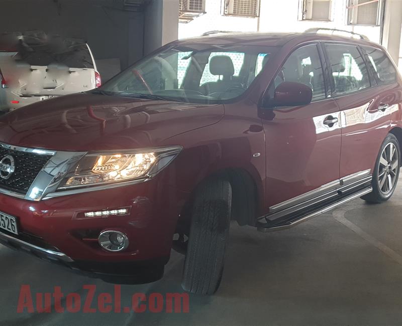 Nissan Pathfinder 2017 - Full Option - 54800 KM - Full History