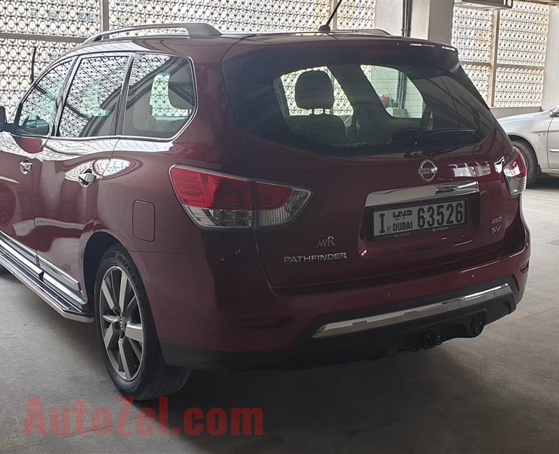 Nissan Pathfinder 2017 - Full Option - 54800 KM - Full History