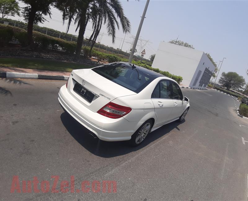 Mercedes Benz c280 gcc panaromic 