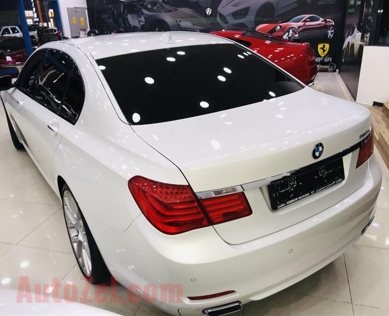 BMW 750Li, V8 - 2011- WHITE- 190 000 KM- GCC