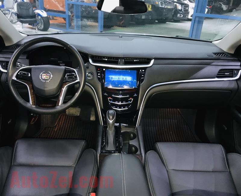 CADILLAC XTS, V6 - 2015- SILVER- 49 000 KM- AMERICAN SPECS