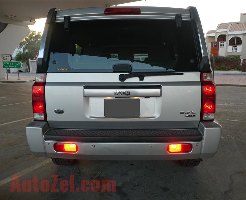 2007 Jeep Commander Overland 5.7 Hemi V8