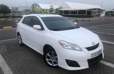 Toyota Matrix 2009 full option No 1driven by lady 12500...