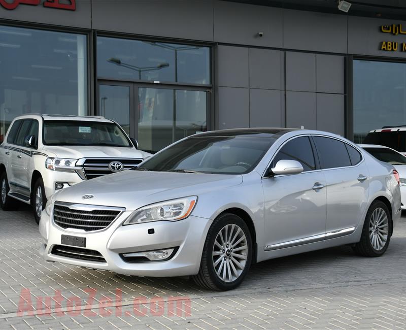 KIA CADENZA, V6- 2012- SILVER- 221 000 KM- GCC