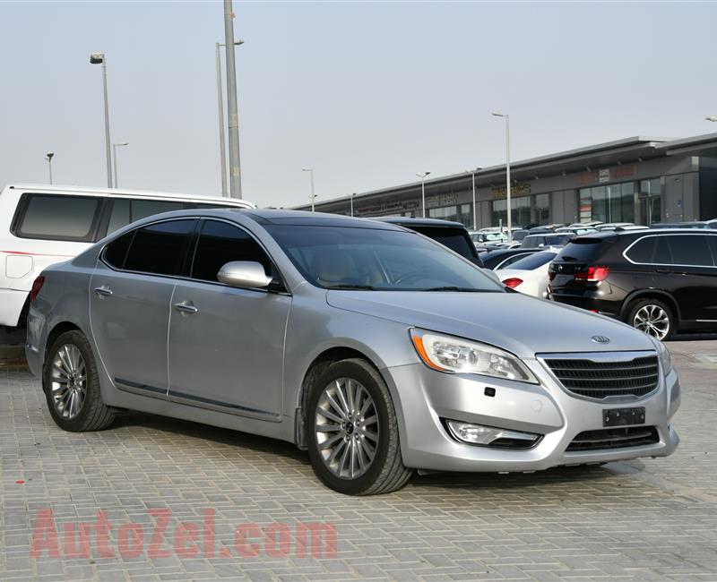 KIA CADENZA, V6- 2012- SILVER- 221 000 KM- GCC