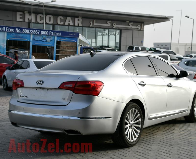 KIA CADENZA, V6- 2012- SILVER- 221 000 KM- GCC