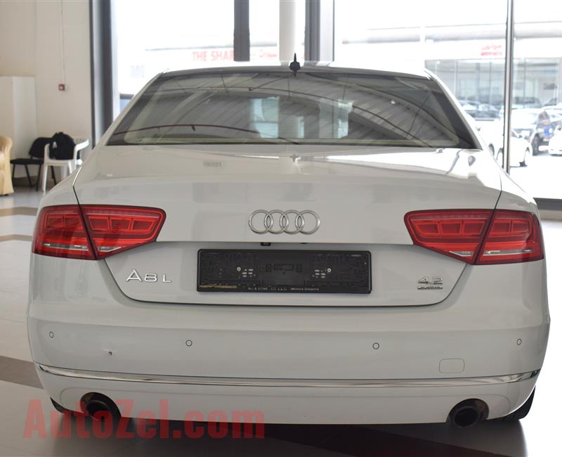 AUDI A8L- 2012- OFF WHITE- 125 000 KM- GCC, FULL OPTION