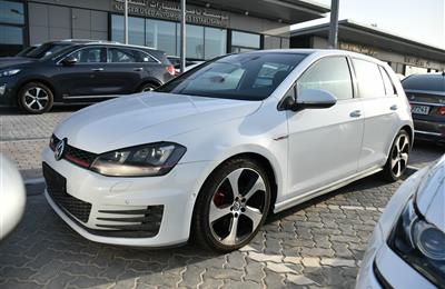 VOLKSWAGEN GTI MODEL 2015 - WHITE - 220,000 KM - V4 - GCC 