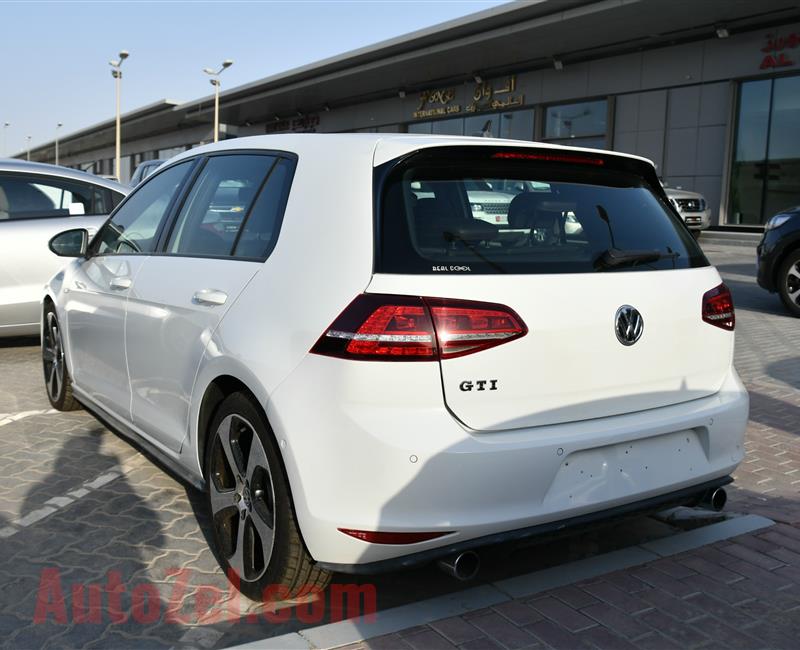 VOLKSWAGEN GTI MODEL 2015 - WHITE - 220,000 KM - V4 - GCC 