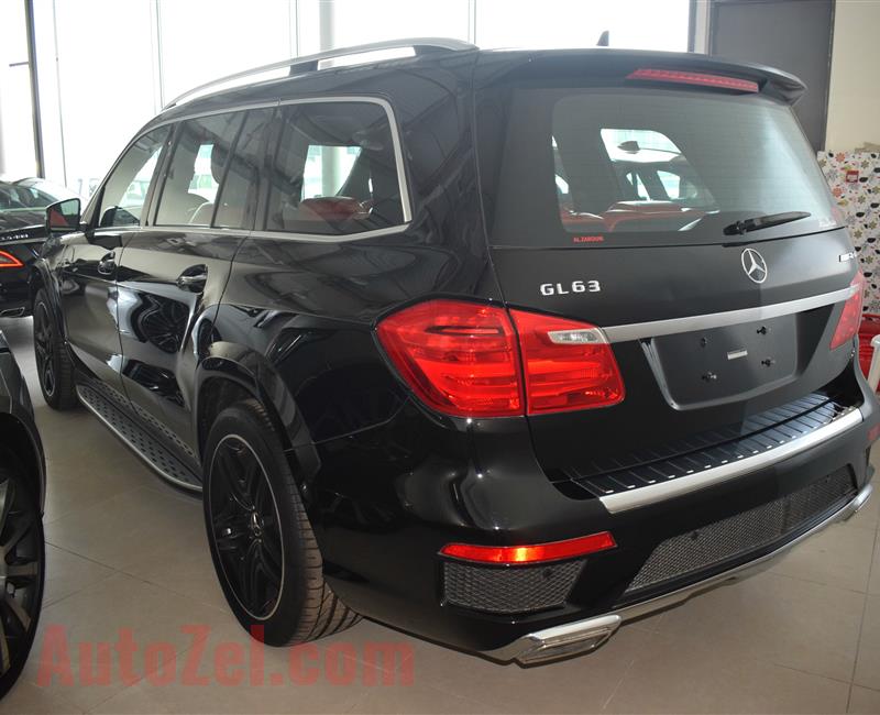 MERCEDES-BENZ GL500 AMG, 63 BODY KIT- 2015- BLACK- 140 000 KM- GCC