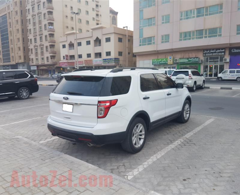 FORD EXPLORER UNDER WARRANTY AND FREE SERVICE CONTRACT TILL 100,000 KM 