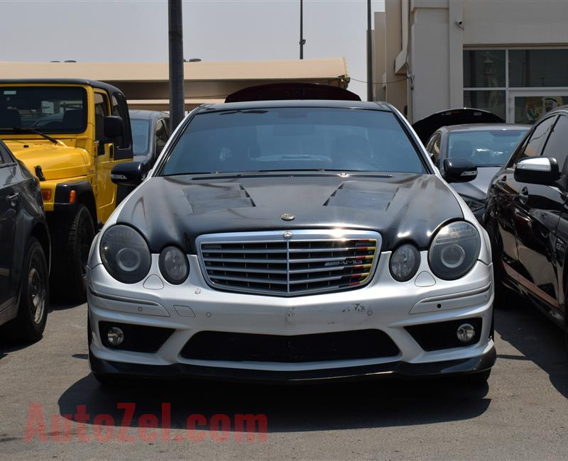 MERCEDES-BENZ E63- 2009- WHITE- 200 000 KM- AMERICAN SPECS