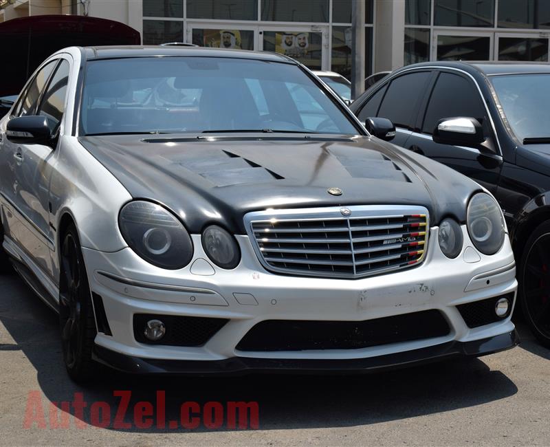 MERCEDES-BENZ E63- 2009- WHITE- 200 000 KM- AMERICAN SPECS