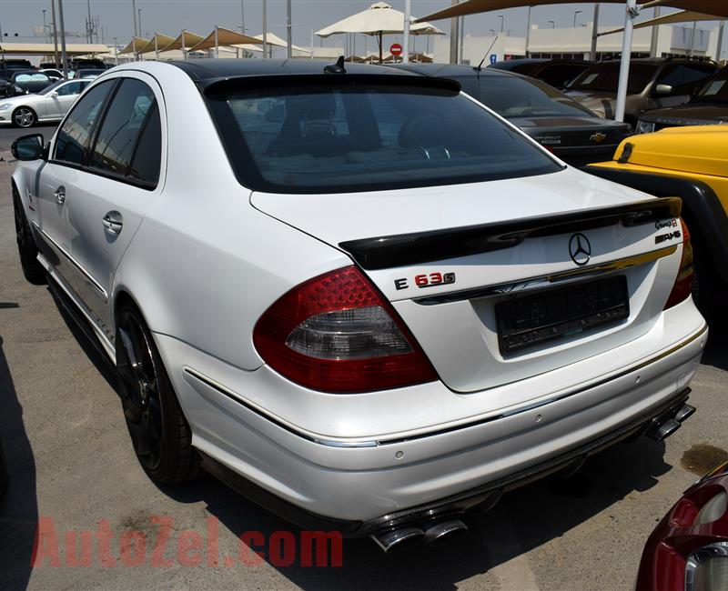 MERCEDES-BENZ E63- 2009- WHITE- 200 000 KM- AMERICAN SPECS