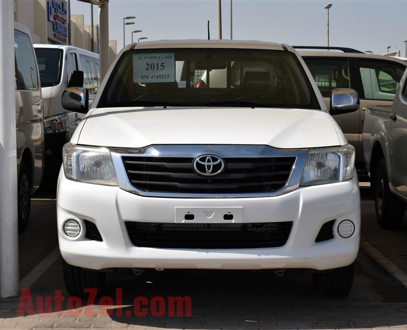 TOYOTA HILUX- 2015- WHITE- 150 000 KM- GCC SPECS