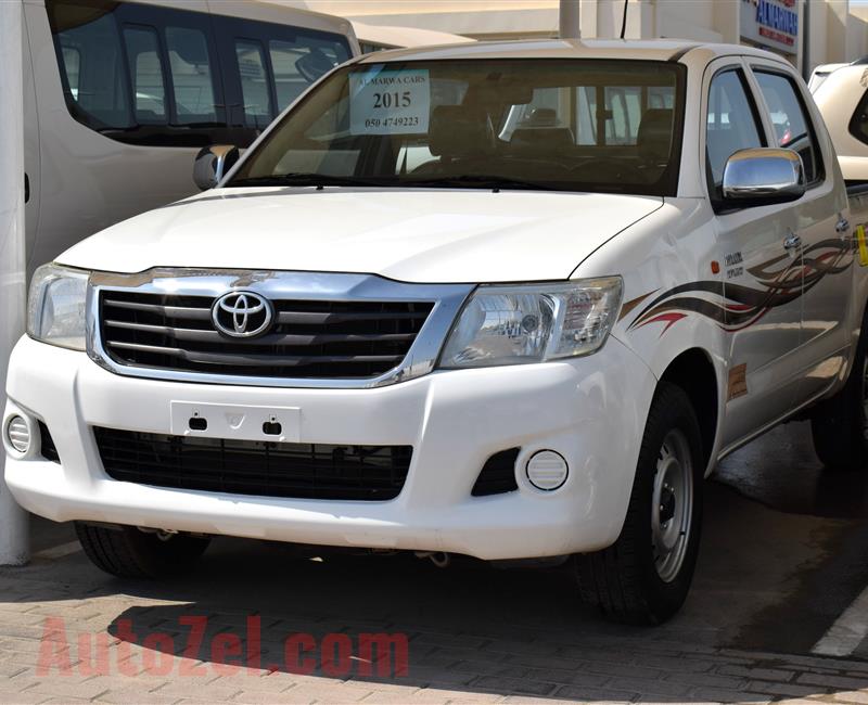 TOYOTA HILUX- 2015- WHITE- 150 000 KM- GCC SPECS