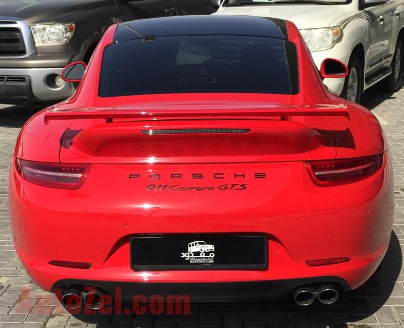 PORSCHE 911 CARRERA GTS- 2015- RED- 78 000 KM- GCC