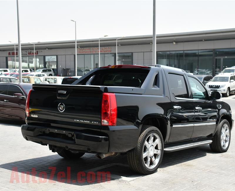 CADILLAC ESCALADE EXT- 2007- BLACK- 160 000 MILES- AMERICAN SPECS