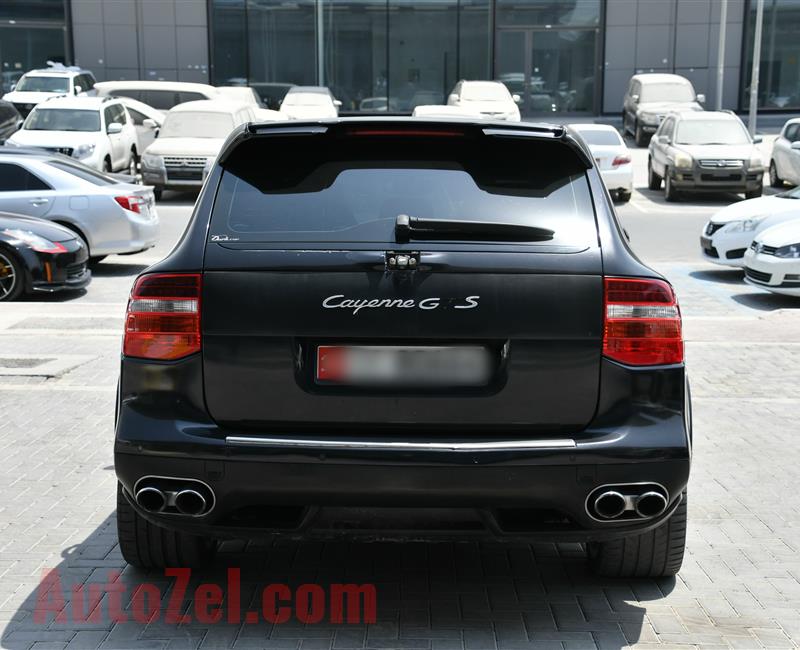 PORSCHE CAYENNE GTS- 2009- BLACK- 290 000 KM- GCC