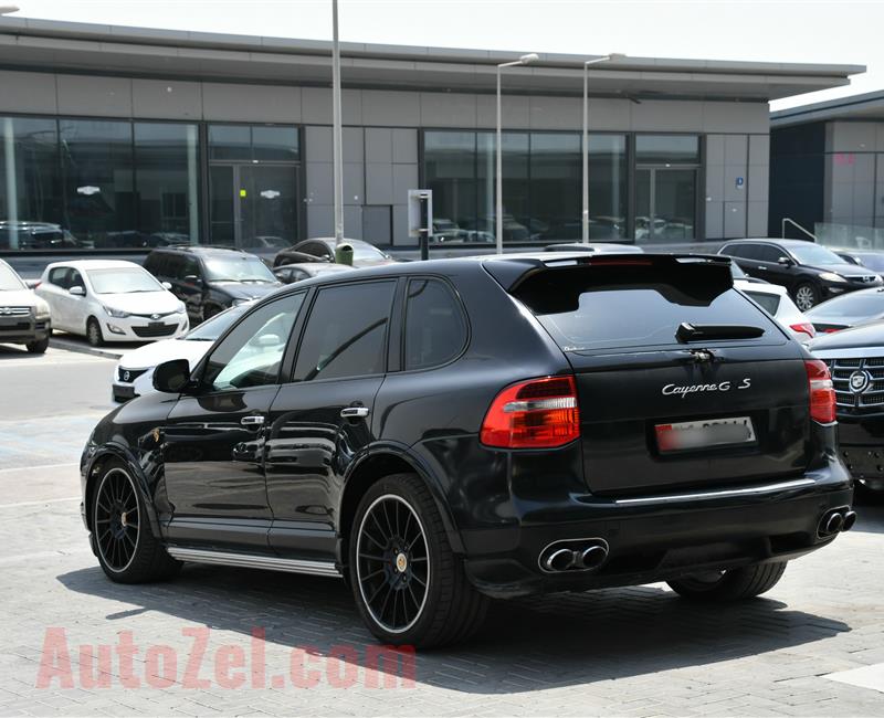 PORSCHE CAYENNE GTS- 2009- BLACK- 290 000 KM- GCC