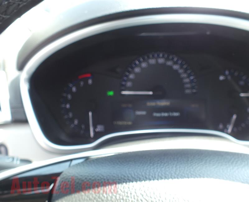 CADILLAC SRX4- 2014- BLUE- 115 000 KM- GCC