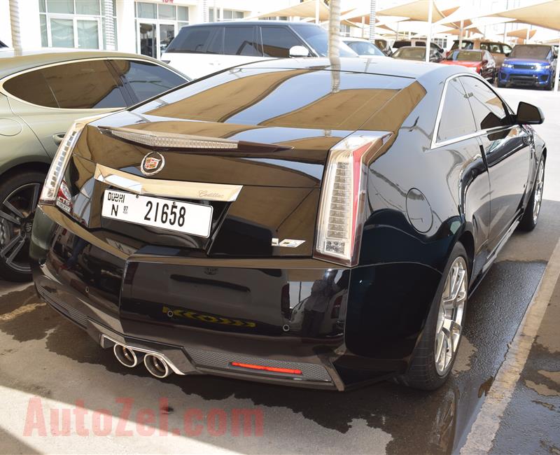 CADILLAC CTS- 2011- BLACK- 100 000 KM- GCC SPECS