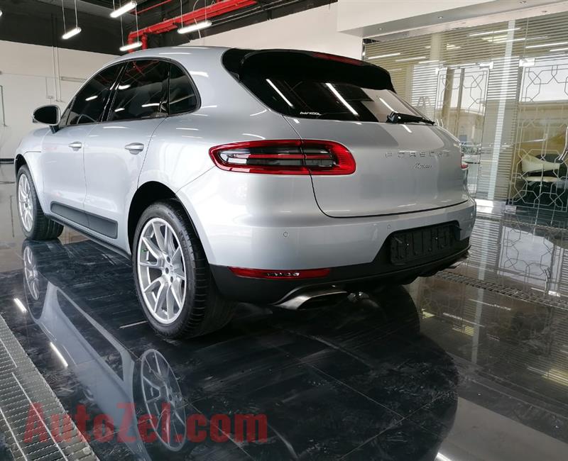 PORSCHE MACAN- 2017- SILVER- 115 000 KM- GCC, FULL SERVICE HISTORY