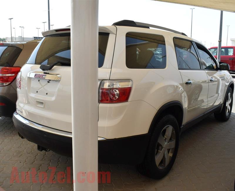 GMC ACADIA- 2012- WHITE- 160 000 KM- GCC