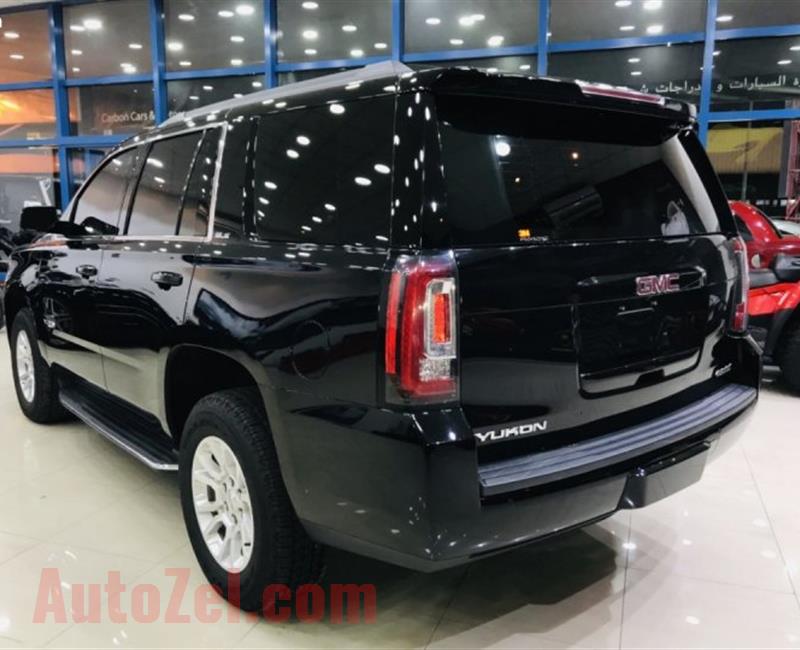 GMC Yukon SLE - 2017 - GCC - UNDER WARRANTY ( 2,200 AED PER MONTH )