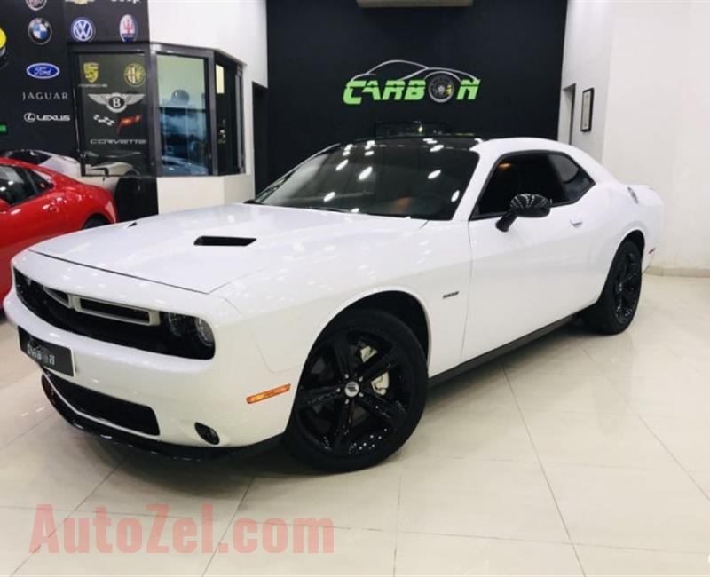 Dodge Challenger R/T 5.7L V8 HEMI Coupe - 2017 - UNDER WARRANTY - ( 1,300 AED PER MONTH ) 