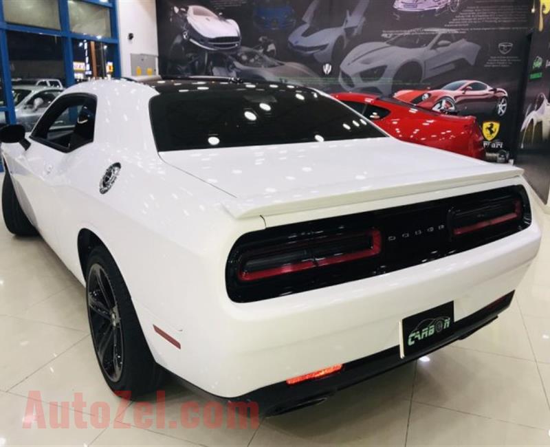 Dodge Challenger R/T 5.7L V8 HEMI Coupe - 2017 - UNDER WARRANTY - ( 1,300 AED PER MONTH ) 