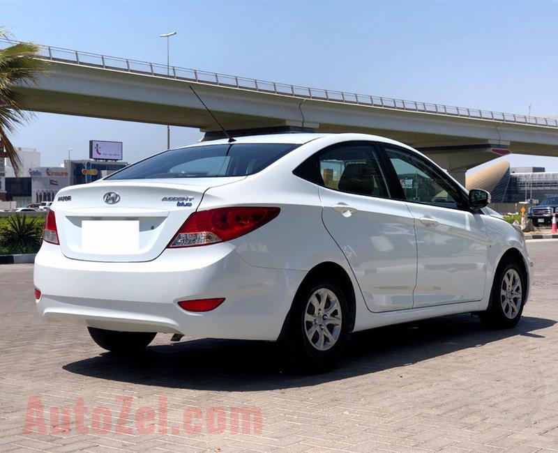 Well Maintained 2013 HYUNDAI ACCENT 1.6 GCC Brand new 2019 tires!