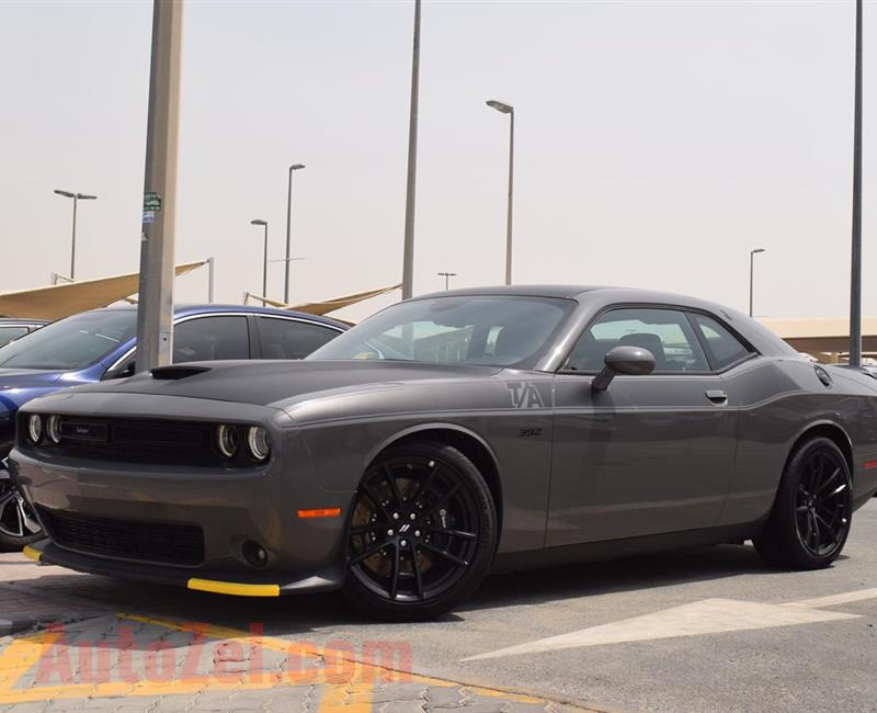 DODGE CHALLENGER STR MODEL 2018 - GREY - 188,000 KM - V8 - GCC 