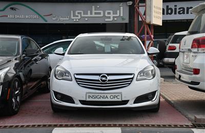 OPEL INSIGNIA TURBO- 2014- WHITE- 59 000 KM- GCC