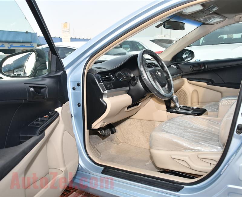 TOYOTA CAMRY- 2012- SKY BLUE- 166 000 KM- GCC