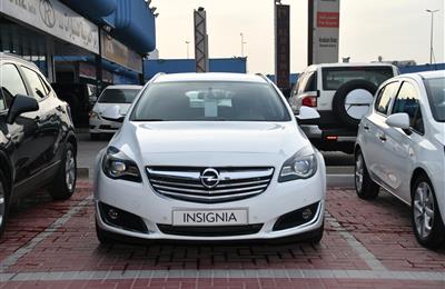 OPEL INSIGNIA STATION- 2015- WHITE- 53 000 KM- GCC