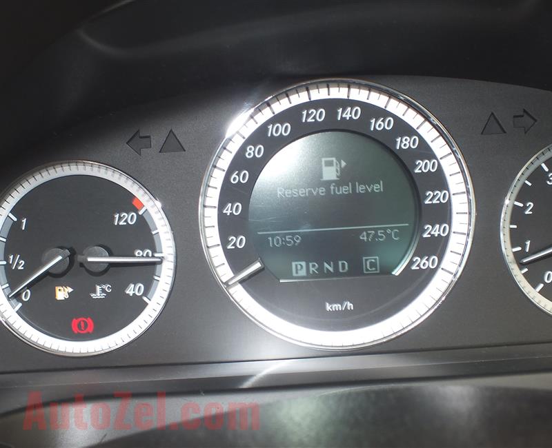 MERCEDES-BENZ C180- 2010- GREY- 134 000 KM- GCC