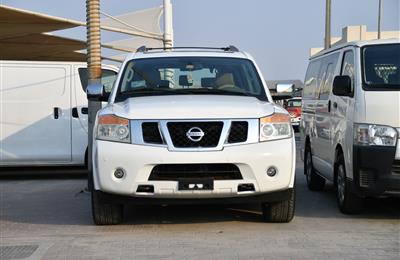 NISSAN ARMADA MODEL 2009 - WHITE - 200,000 KM - V8 - GCC 