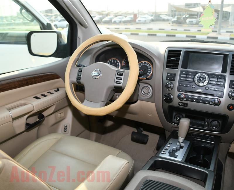 NISSAN ARMADA MODEL 2009 - WHITE - 200,000 KM - V8 - GCC 