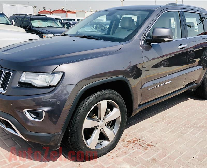 Grand Cherokee 2015 very good condition warranty from aaa 1yaer 