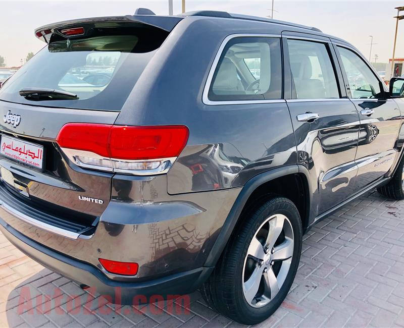 Grand Cherokee 2015 very good condition warranty from aaa 1yaer 