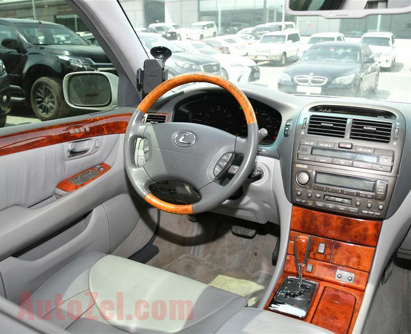 LEXUS LS430 MODEL 2006 - SILVER - 169,000 MILEAGE  - V8 - CAR SPECS IS AMERICAN  