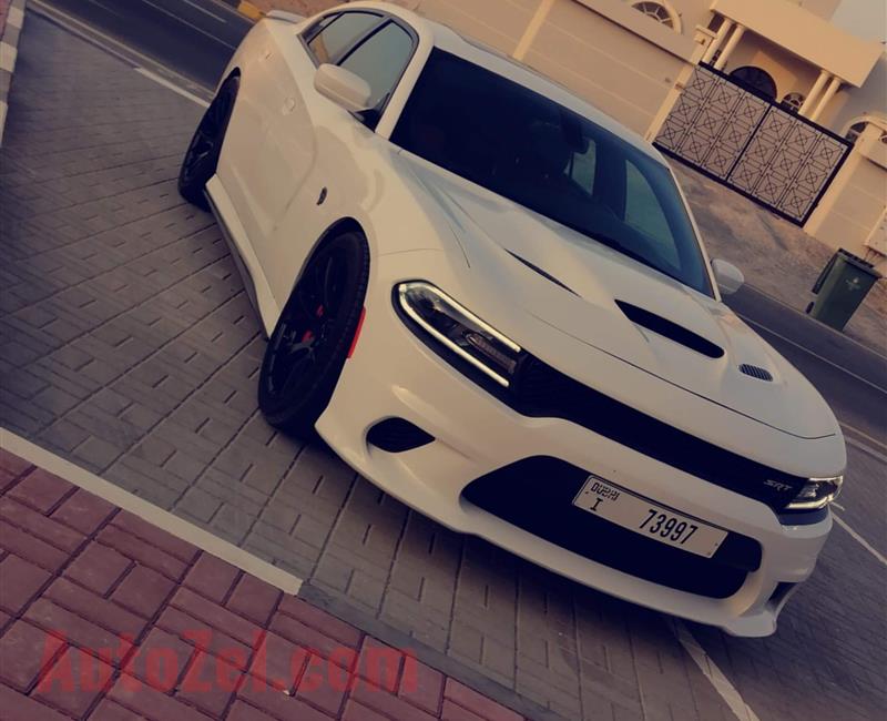 dodge charger hellcat 